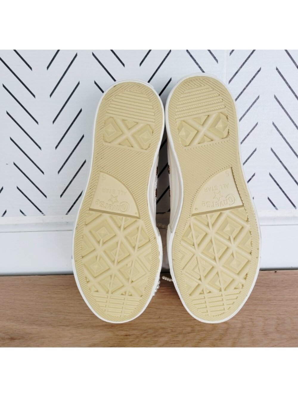 Converse Chuck Taylor Platform Pearls Lace 8.5 Women Shoes Party Sneaker A15197C - Picture 6 of 16